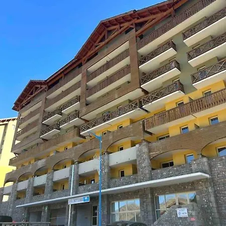 3p En Duplex A Isola 2000, 6-8 Personnes * Isola 2000